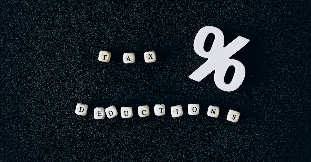 Does OnlyFans Deduct Taxes?